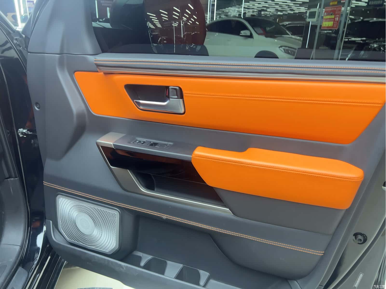 Toyota Sequoia, 2024 все фото