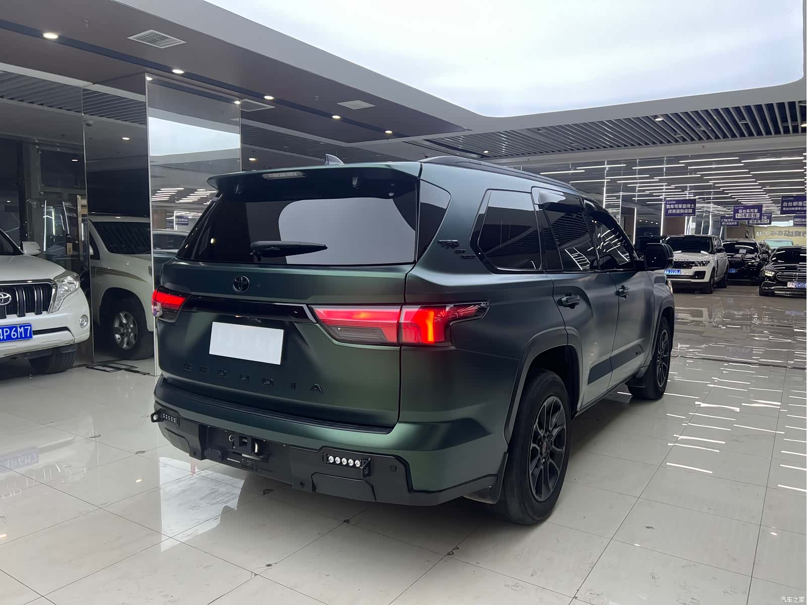 Toyota Sequoia, 2024 11
