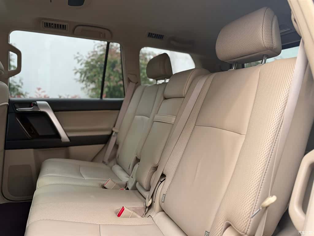Toyota Prado, 2012 19