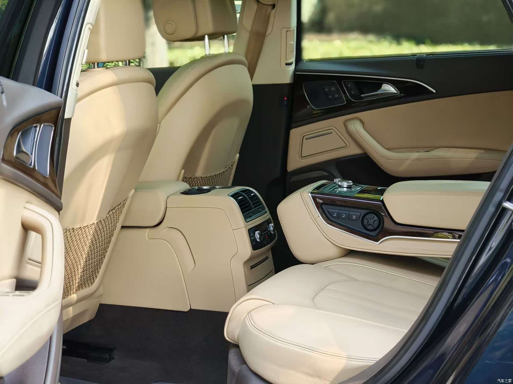 Audi A6L, 2012 все фото