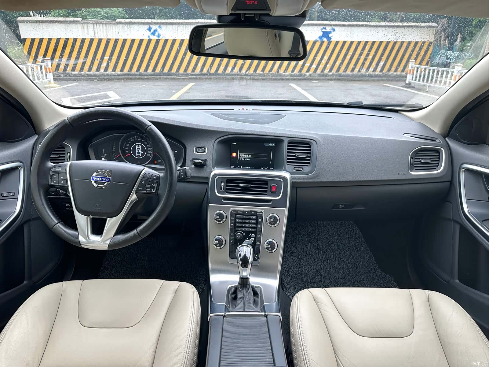 Volvo S60, 2014 6