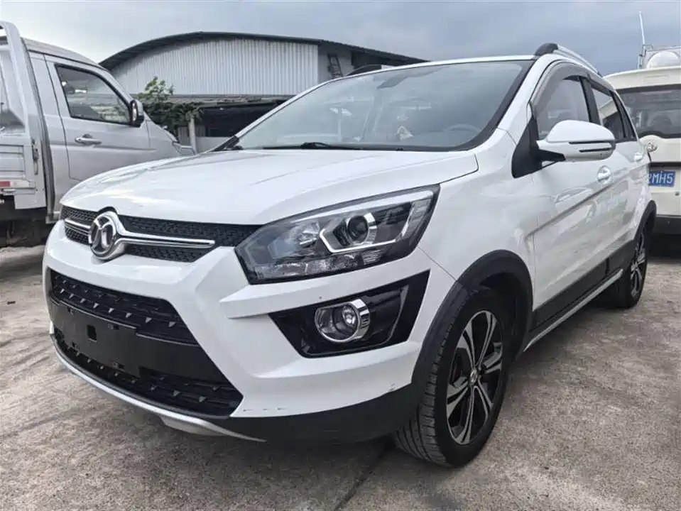 BAIC Shenbao X25