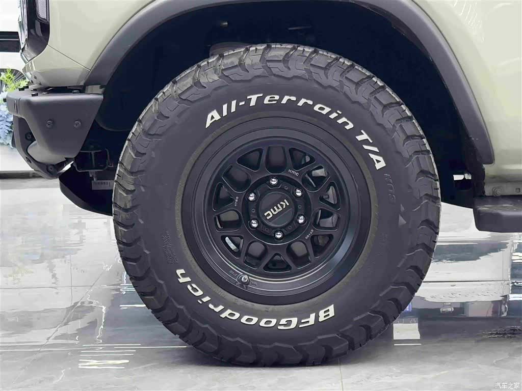 Ford Bronco, 2024 4