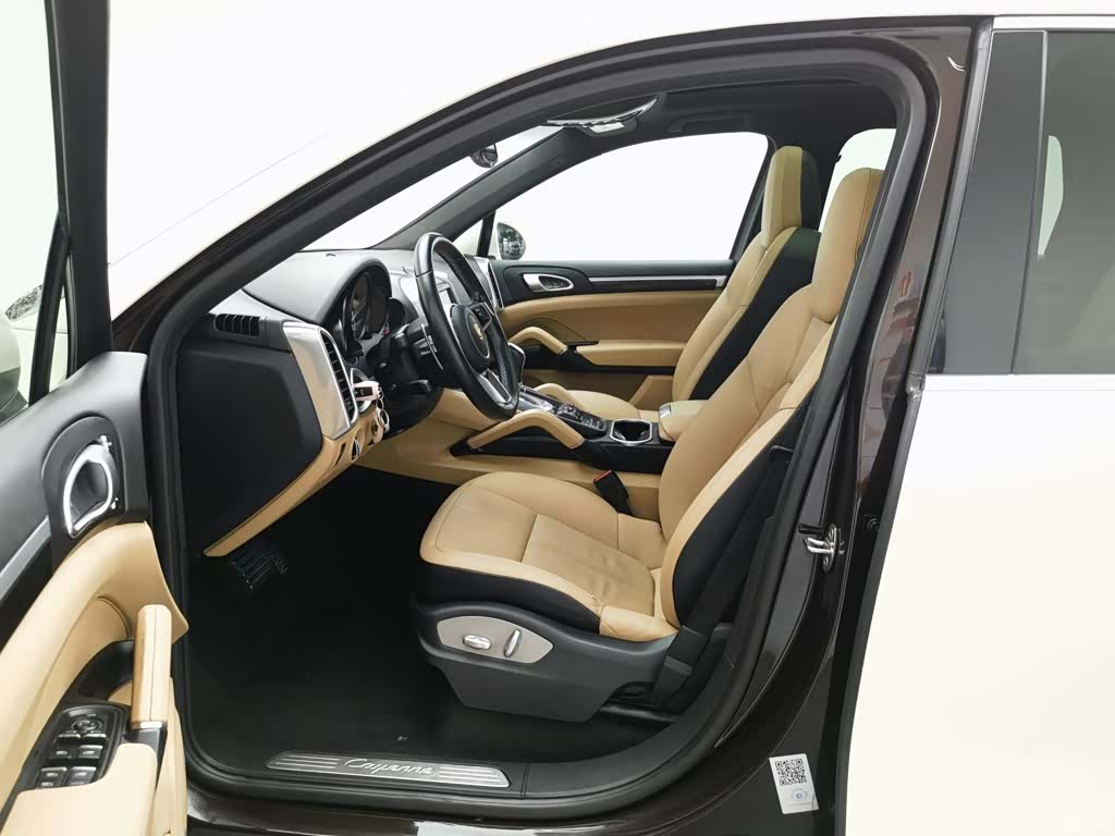 Porsche Cayenne, 2015 10
