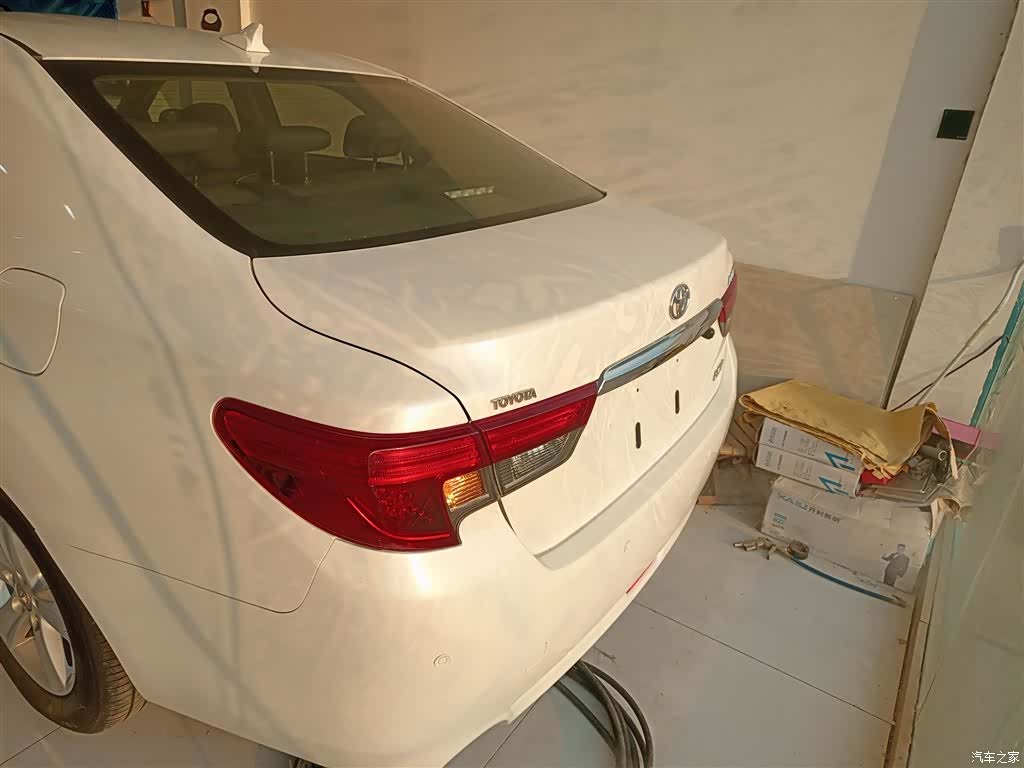 Toyota 2.5V, 2016 6