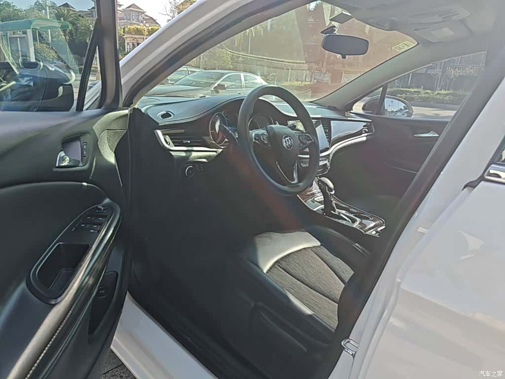 Buick Verano, 2019 16