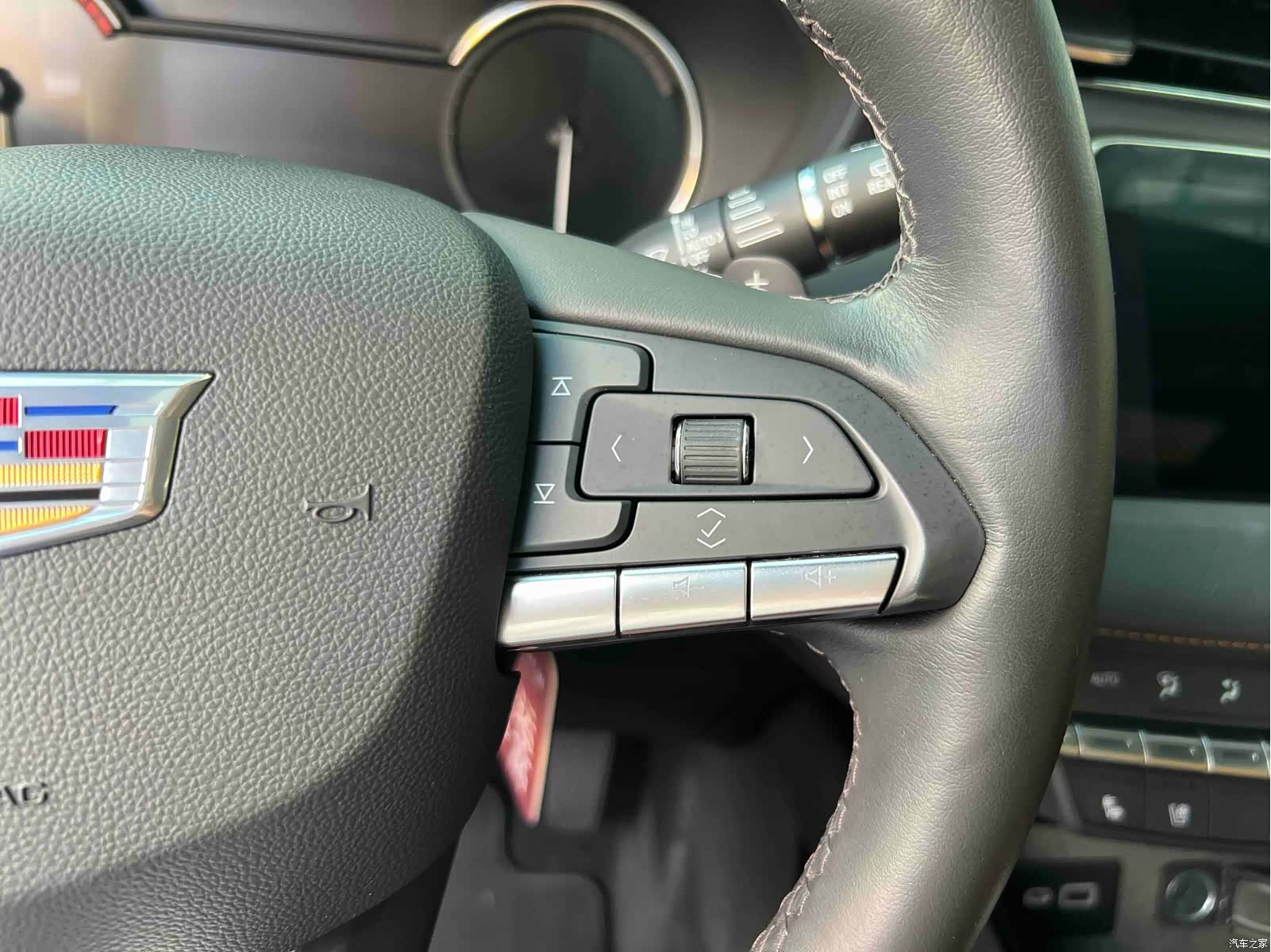 Cadillac XT4, 2023 18