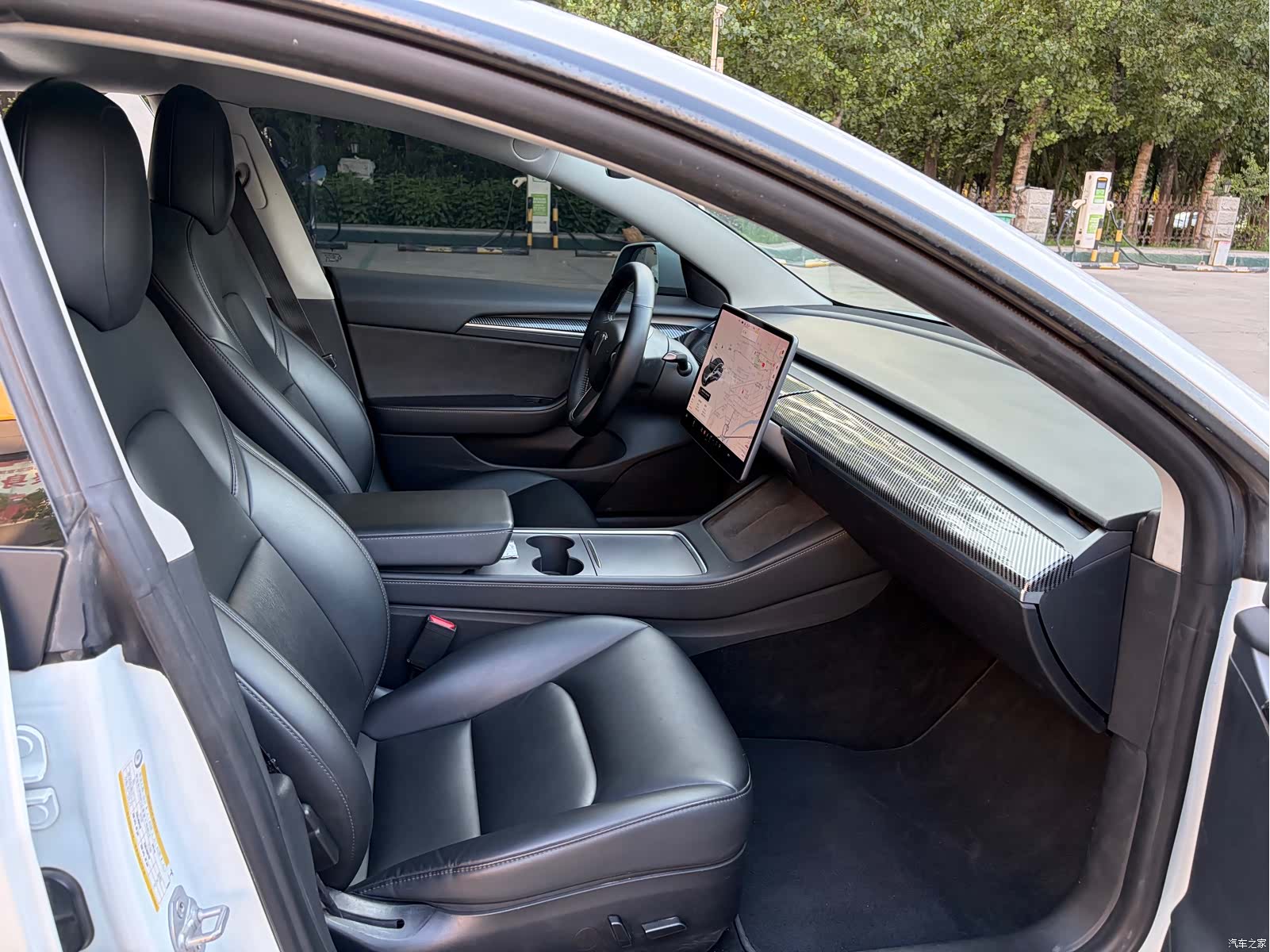 Tesla Model 3, 2021 12