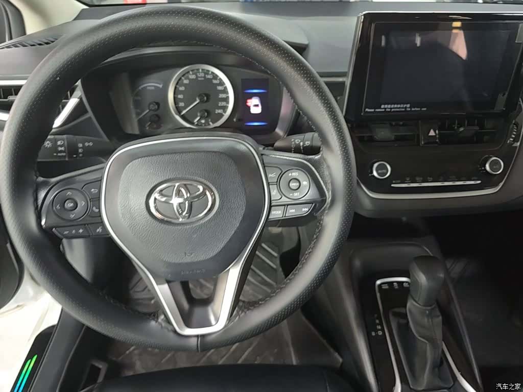 Toyota Corolla, 2023 11