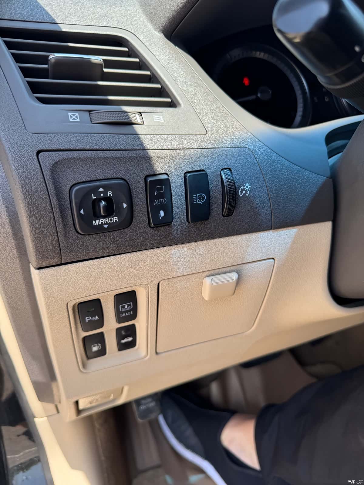 Lexus ES, 2011 19