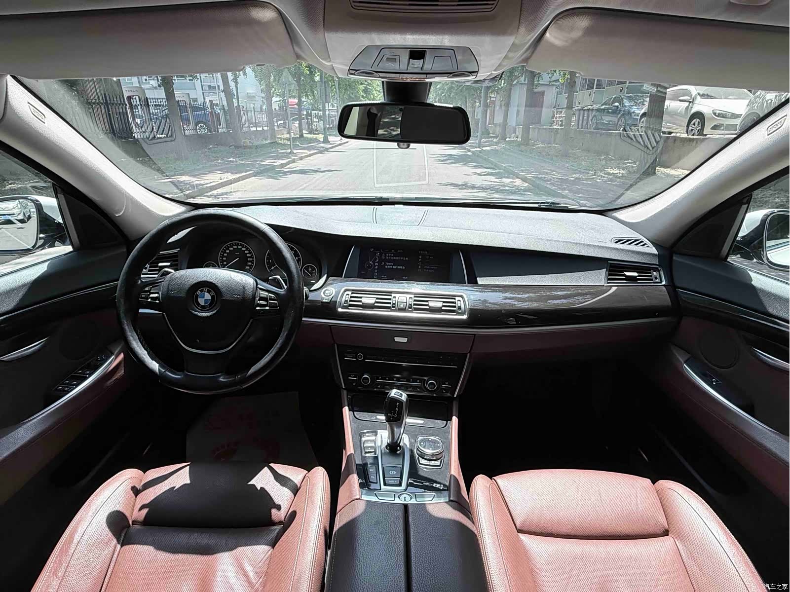 BMW 5 Series, 2014 12