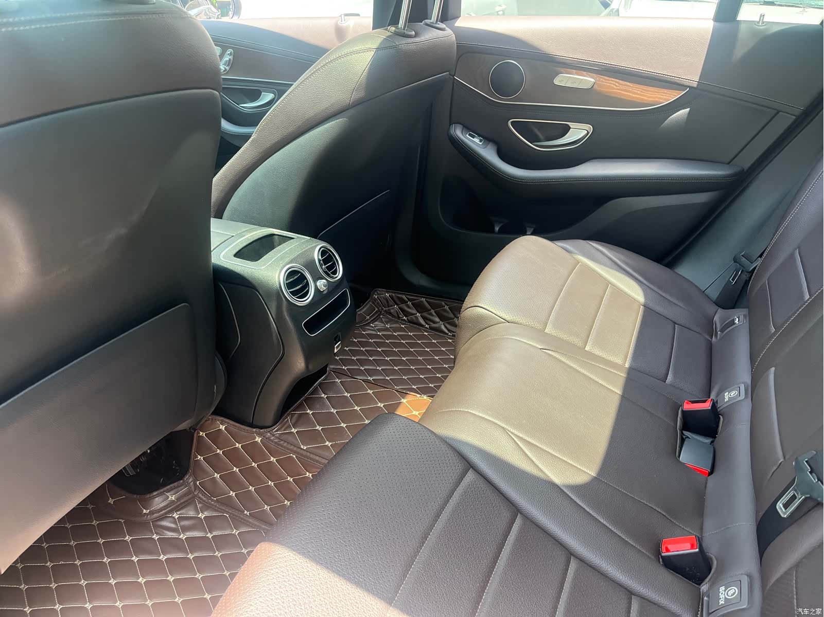 Mercedes-Benz GLC, 2019 9