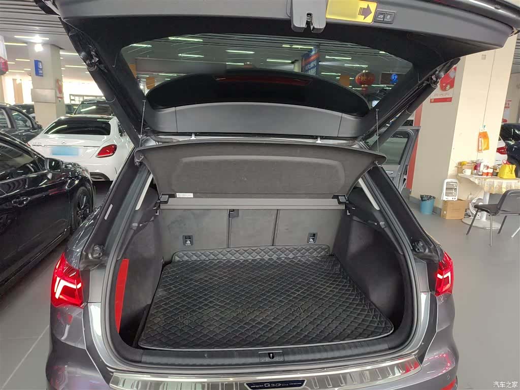 Audi Q3, 2021 19