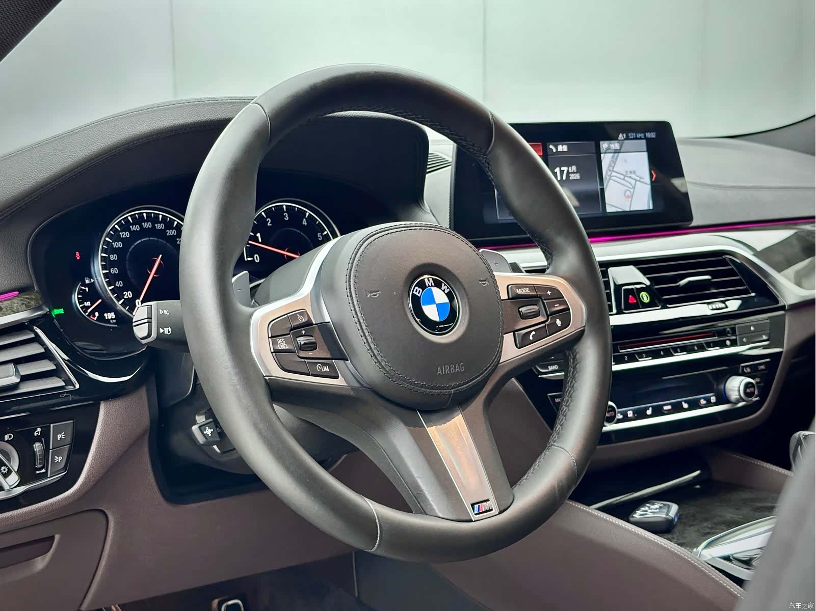 BMW 5 Series, 2018 11