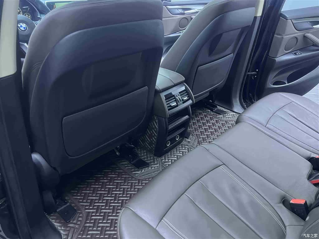 BMW X5, 2015 14