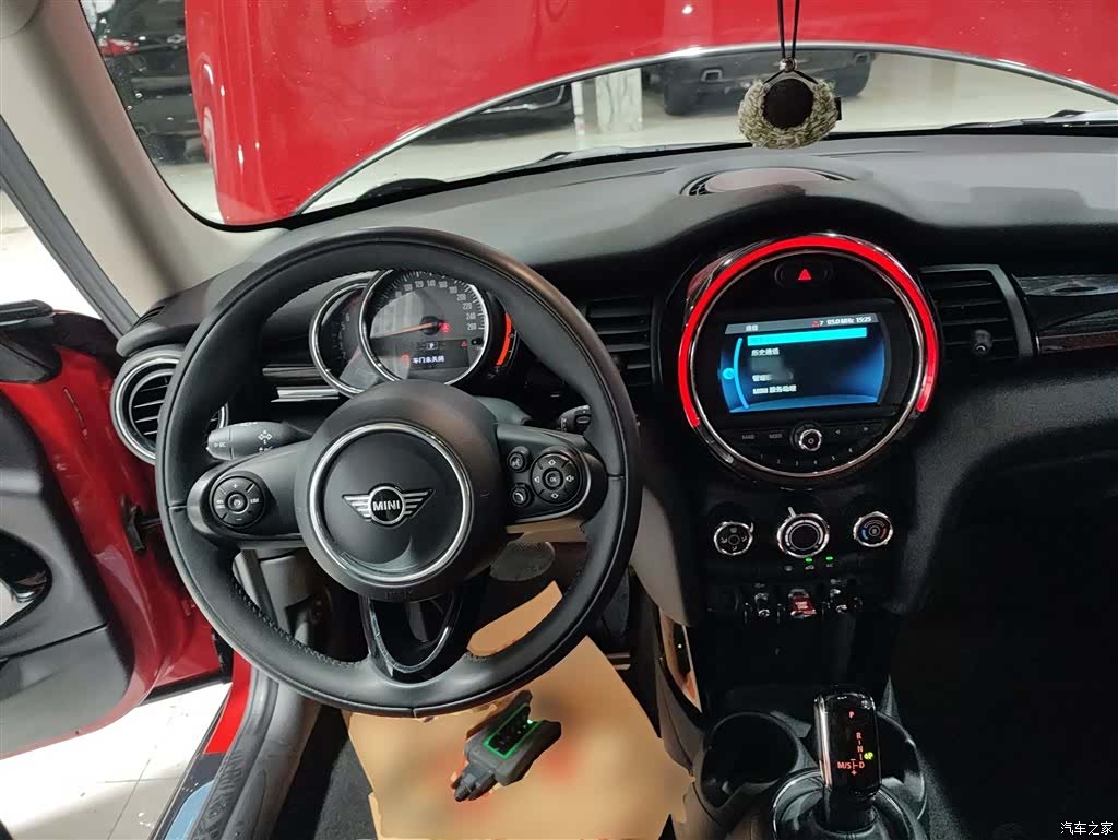 Mini ONE, 2020 12