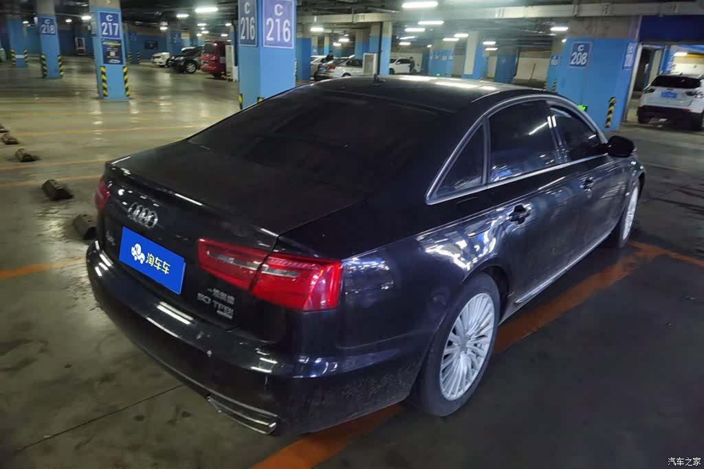 Audi A6L, 2015 3