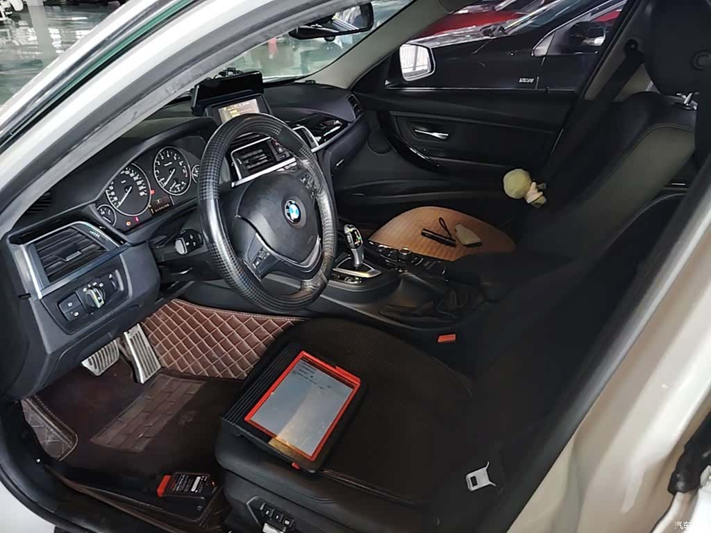 BMW 3 Series, 2017 16