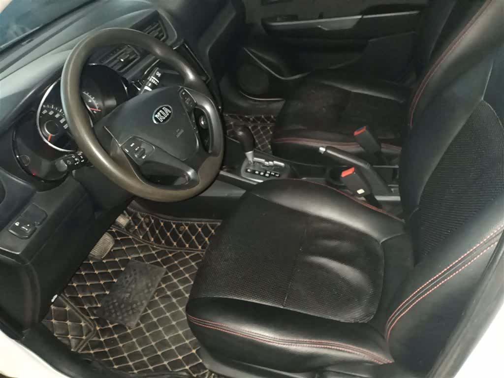 Kia K2, 2015 7