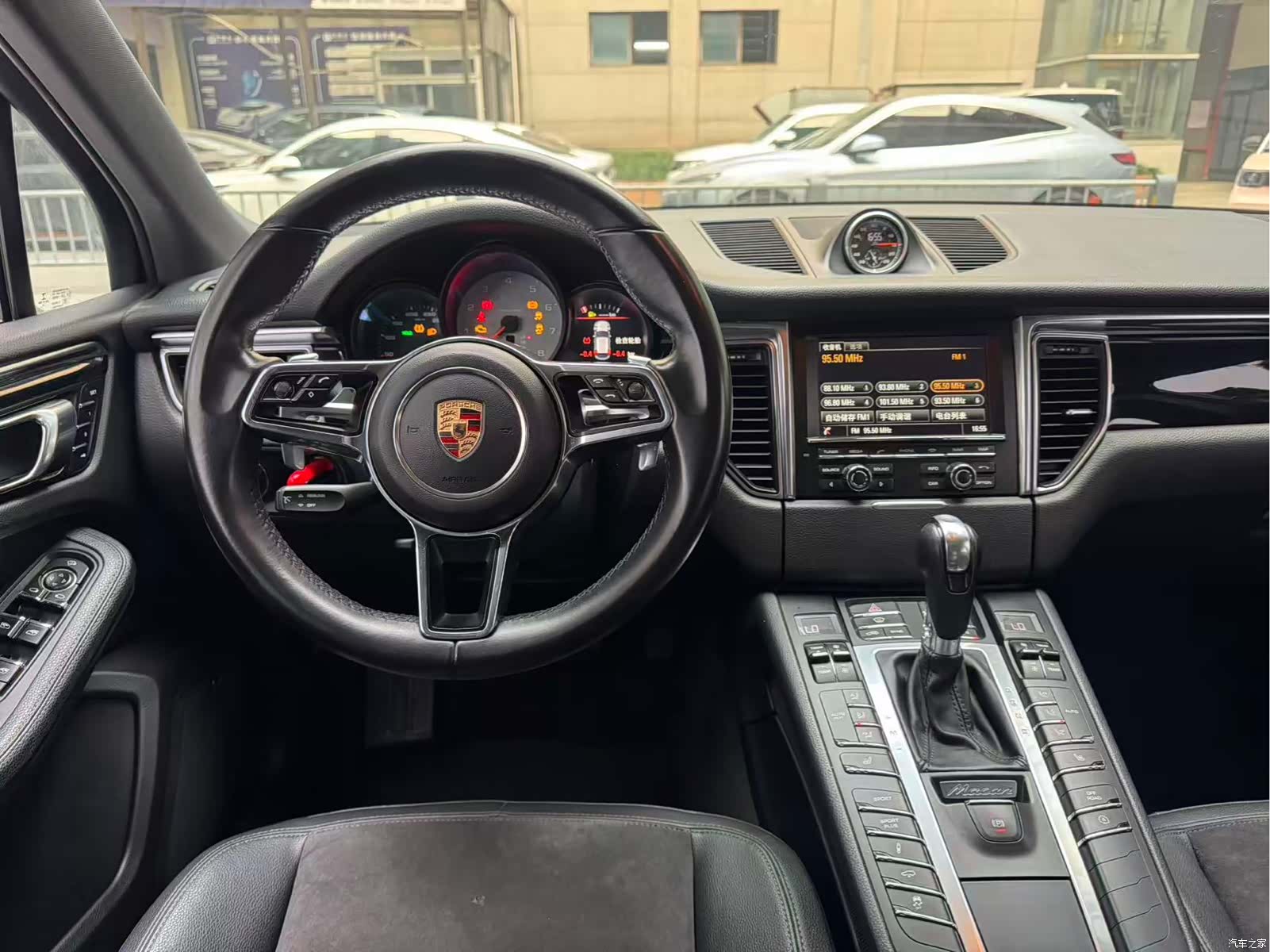Porsche Macan, 2015 9