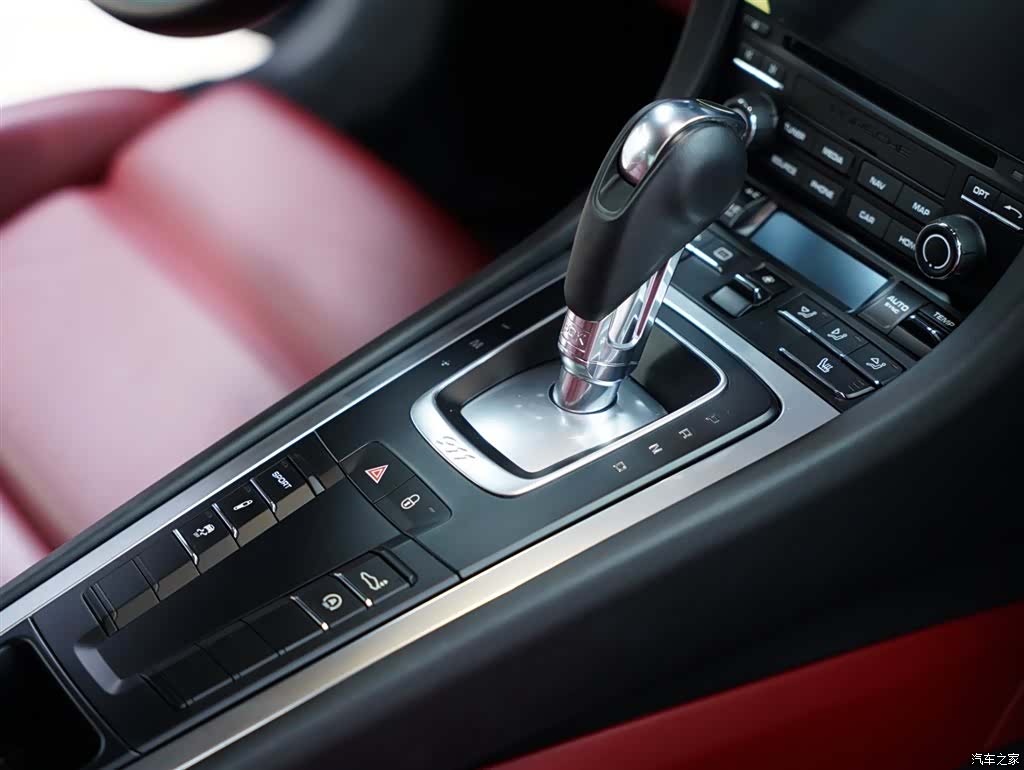 Porsche 911, 2019 40