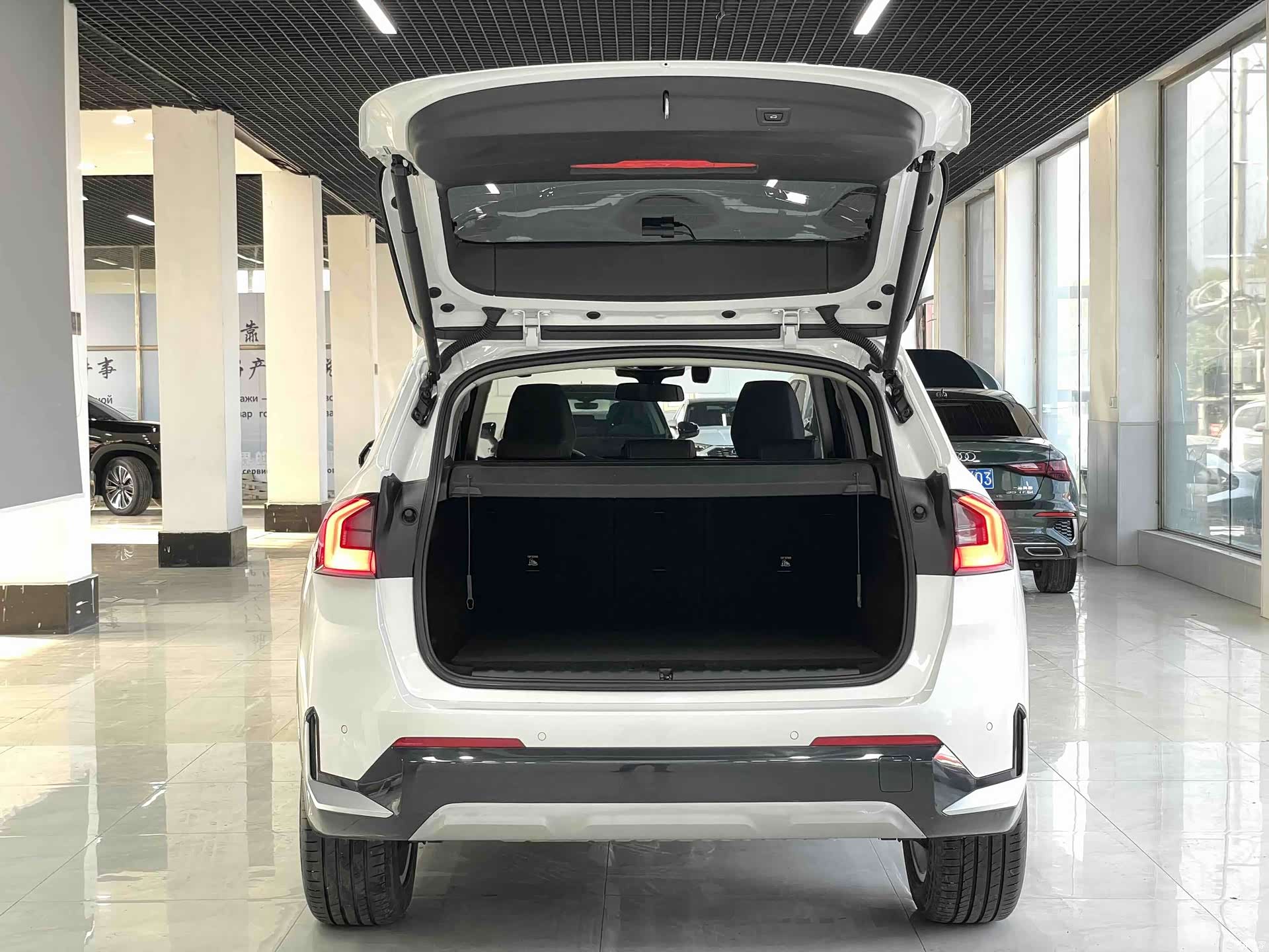 BMW X1, 2023 16