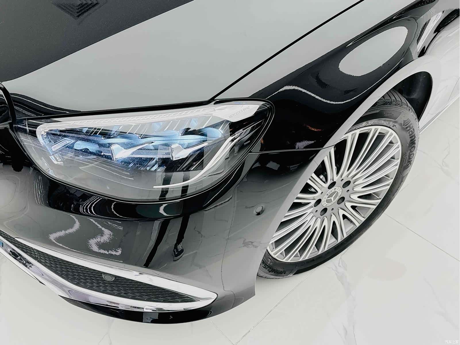 Mercedes-Benz E-Class, 2023 13