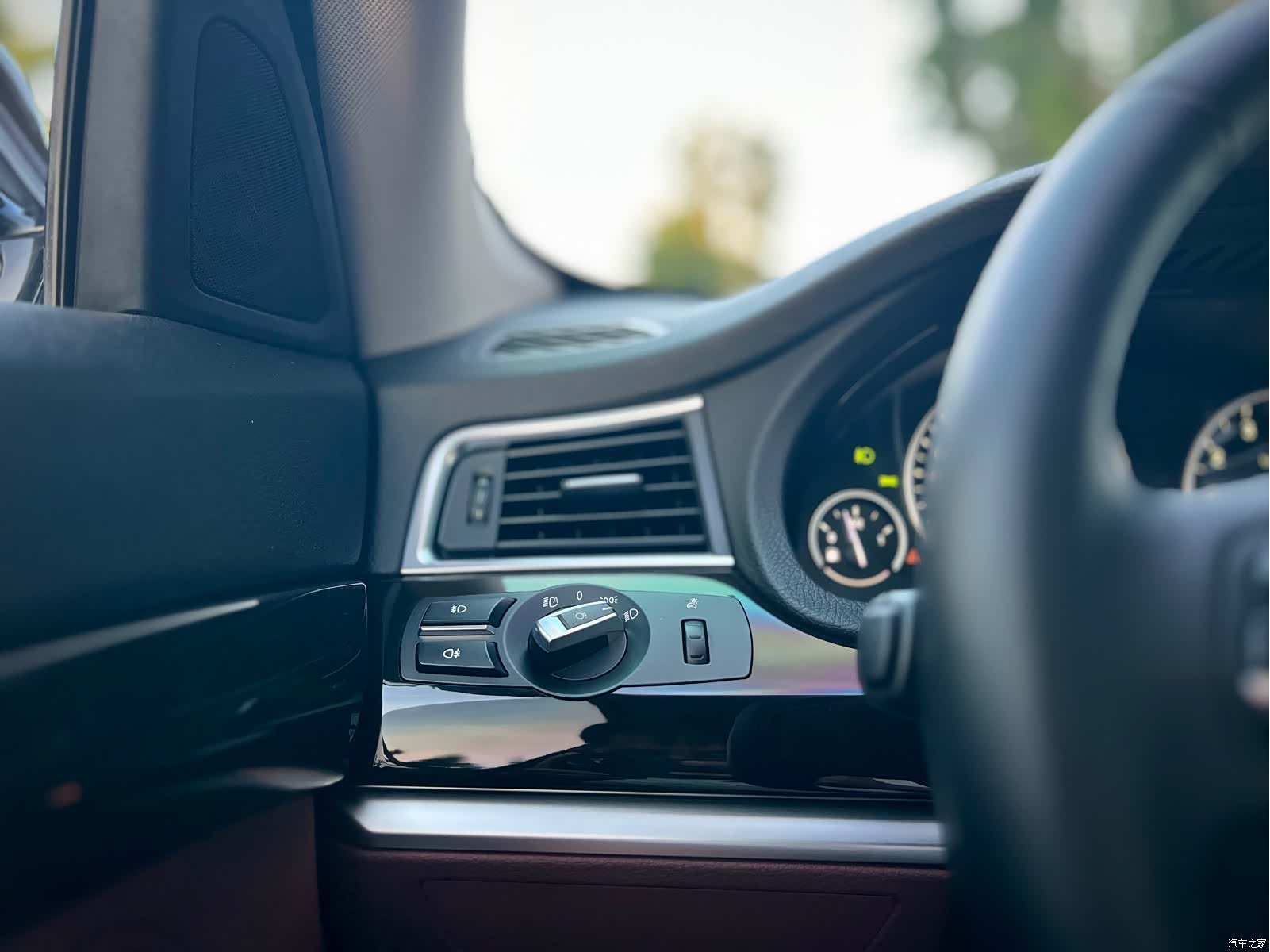 BMW 5 Series, 2016 23