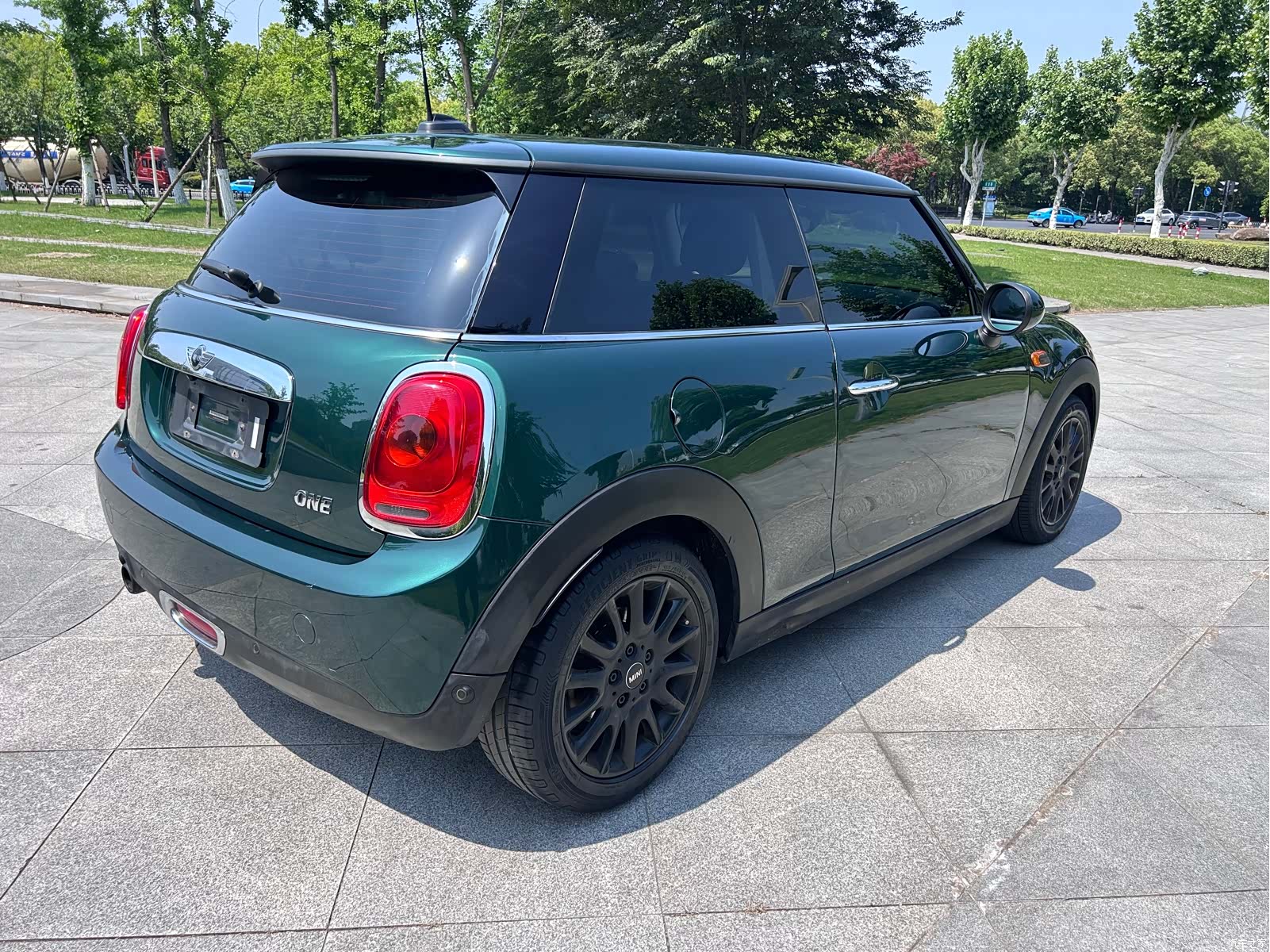 Mini ONE, 2017 7