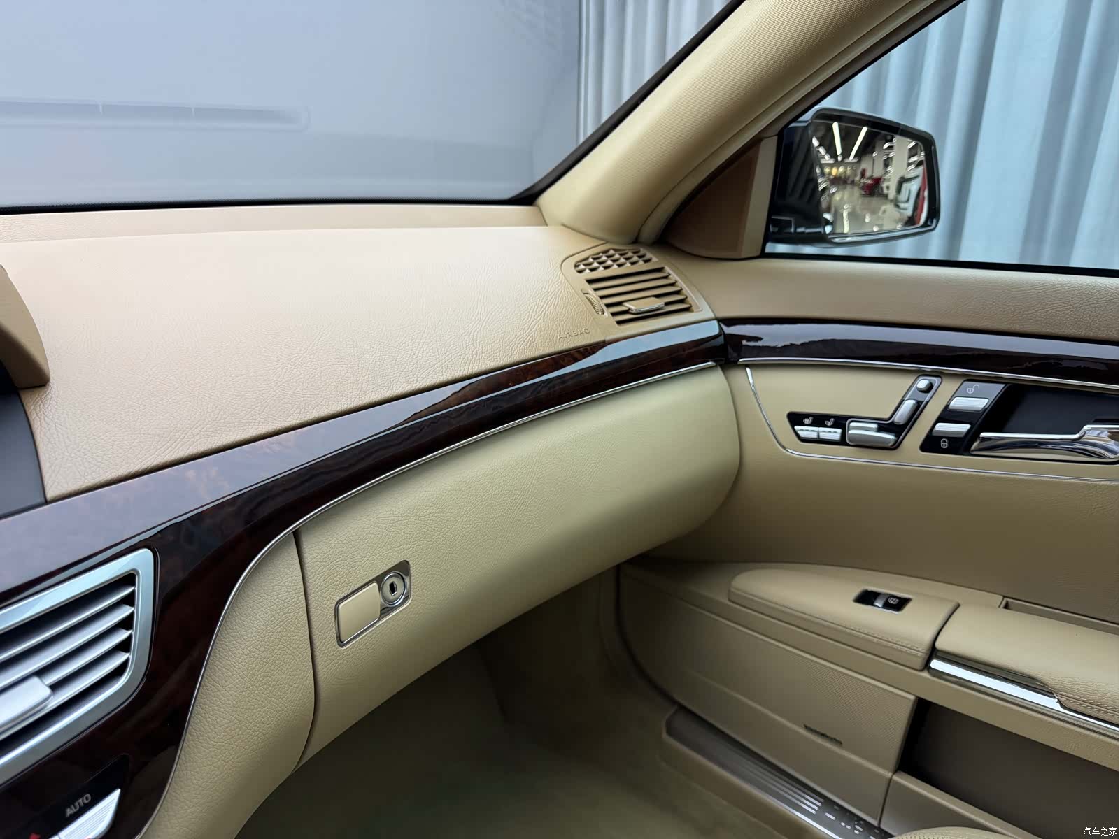 Mercedes-Benz S-Class, 2010 все фото