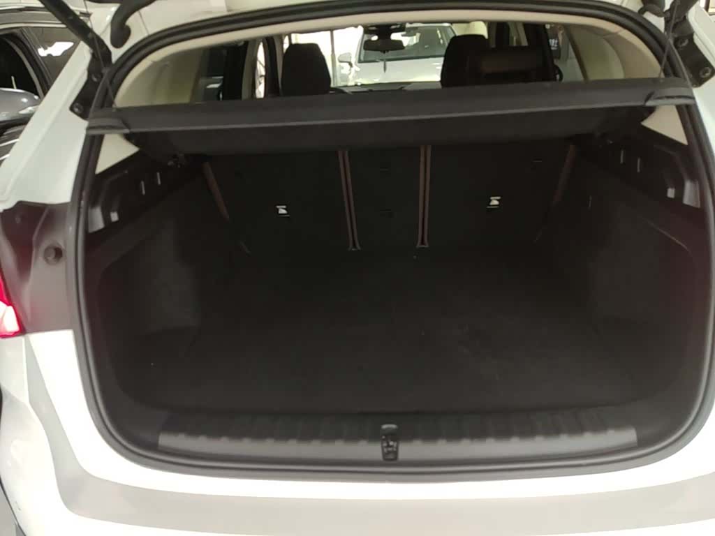 BMW iX1, 2024 19