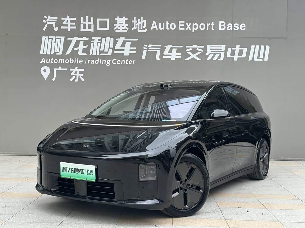 Li Auto i8