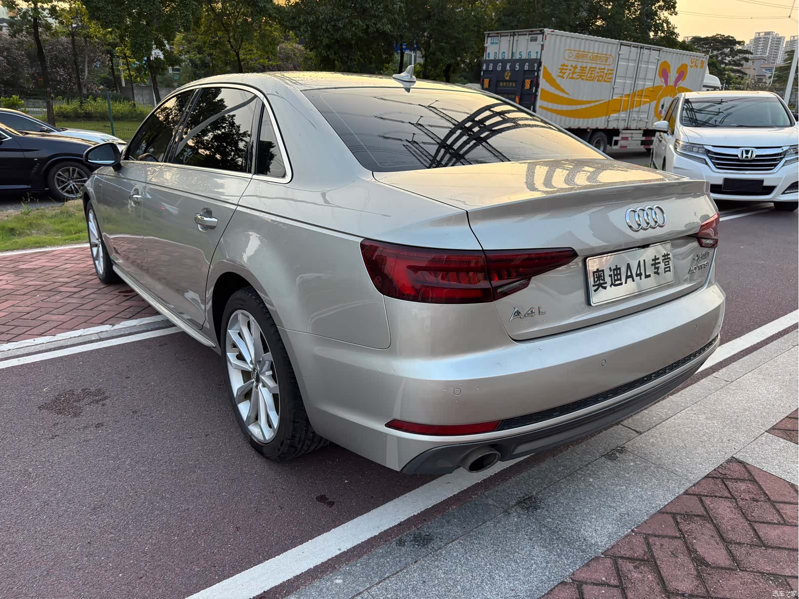 Audi A4L, 2018 18