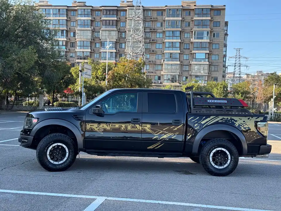 Ford F-150 Raptor