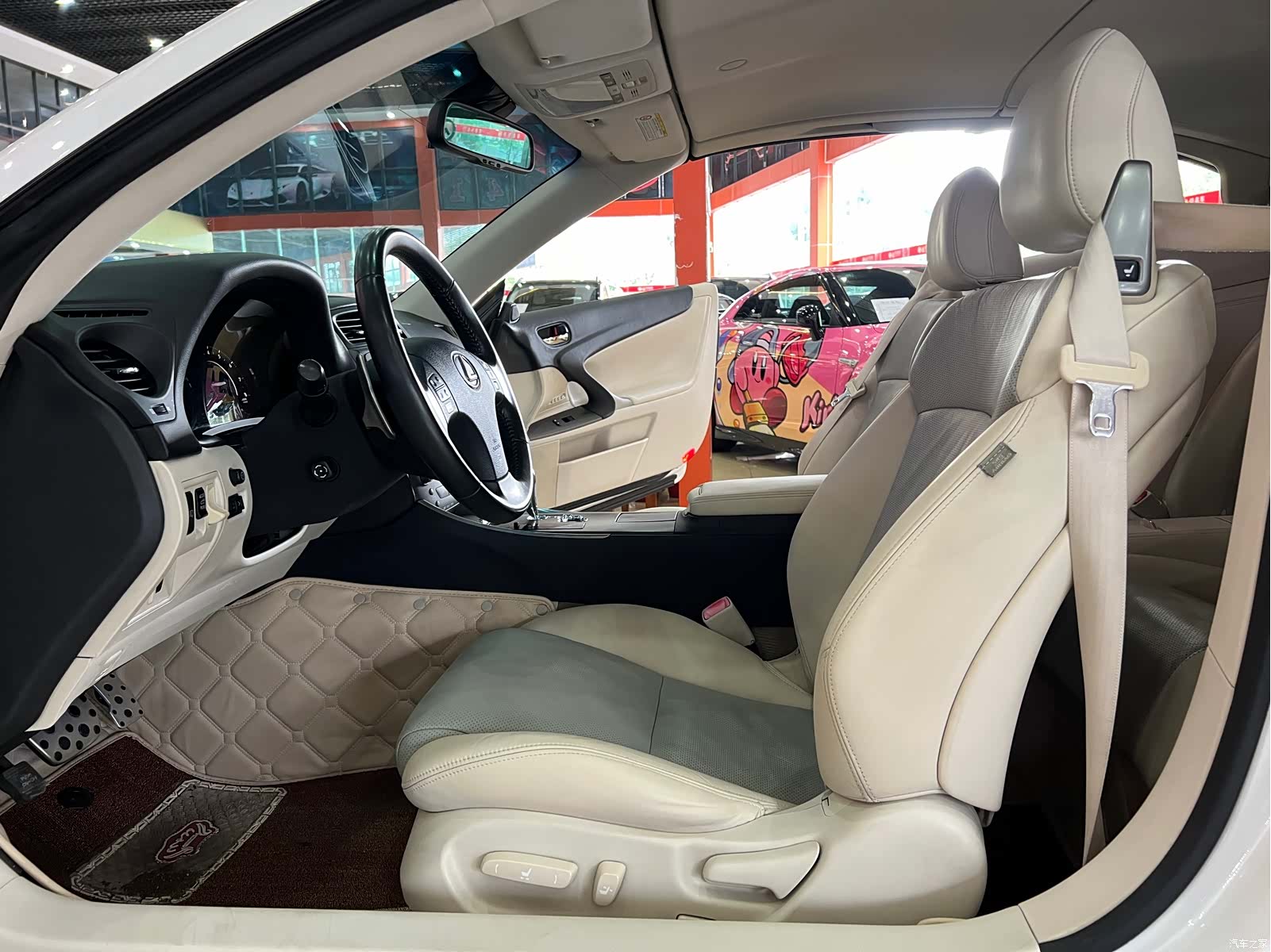 Lexus IS, 2010 7