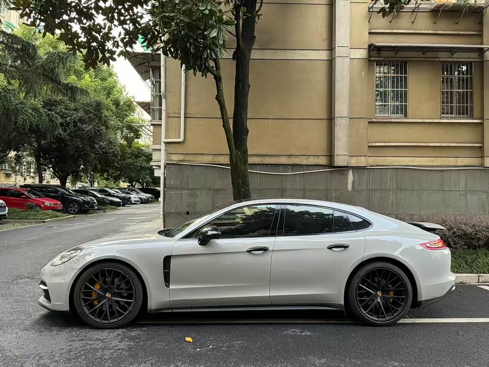 Porsche Panamera Porsche Panamera