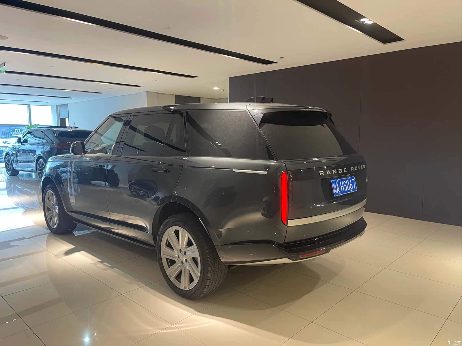 Land Rover Range Rover, 2024 4
