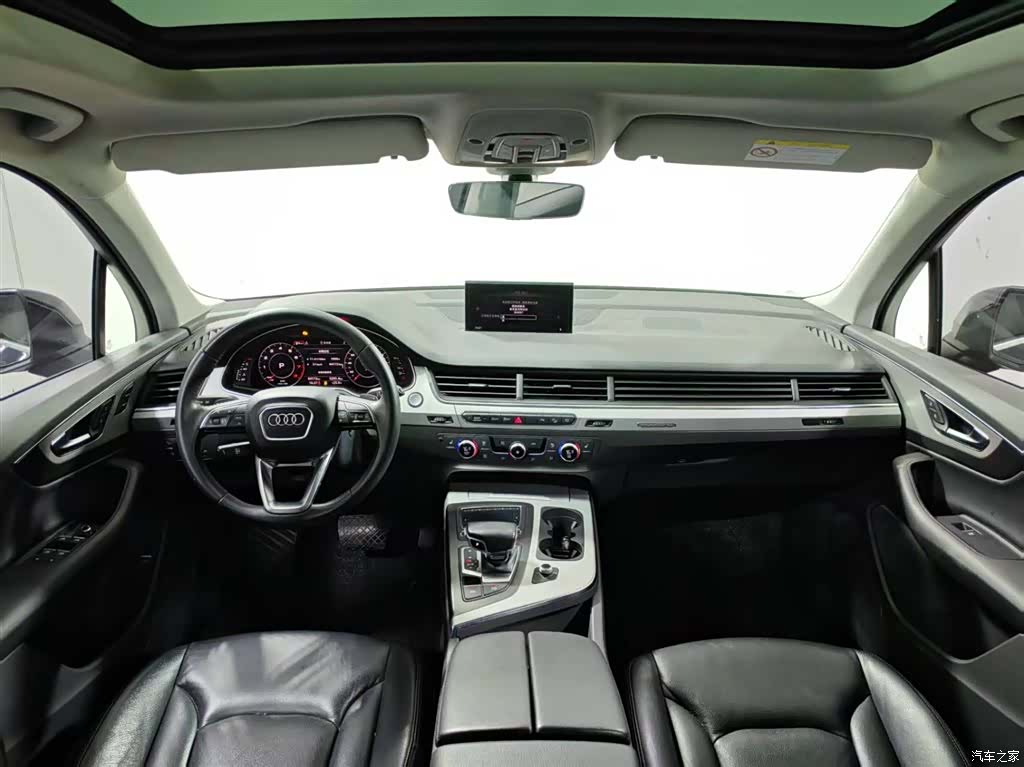 Audi Q7, 2019 10