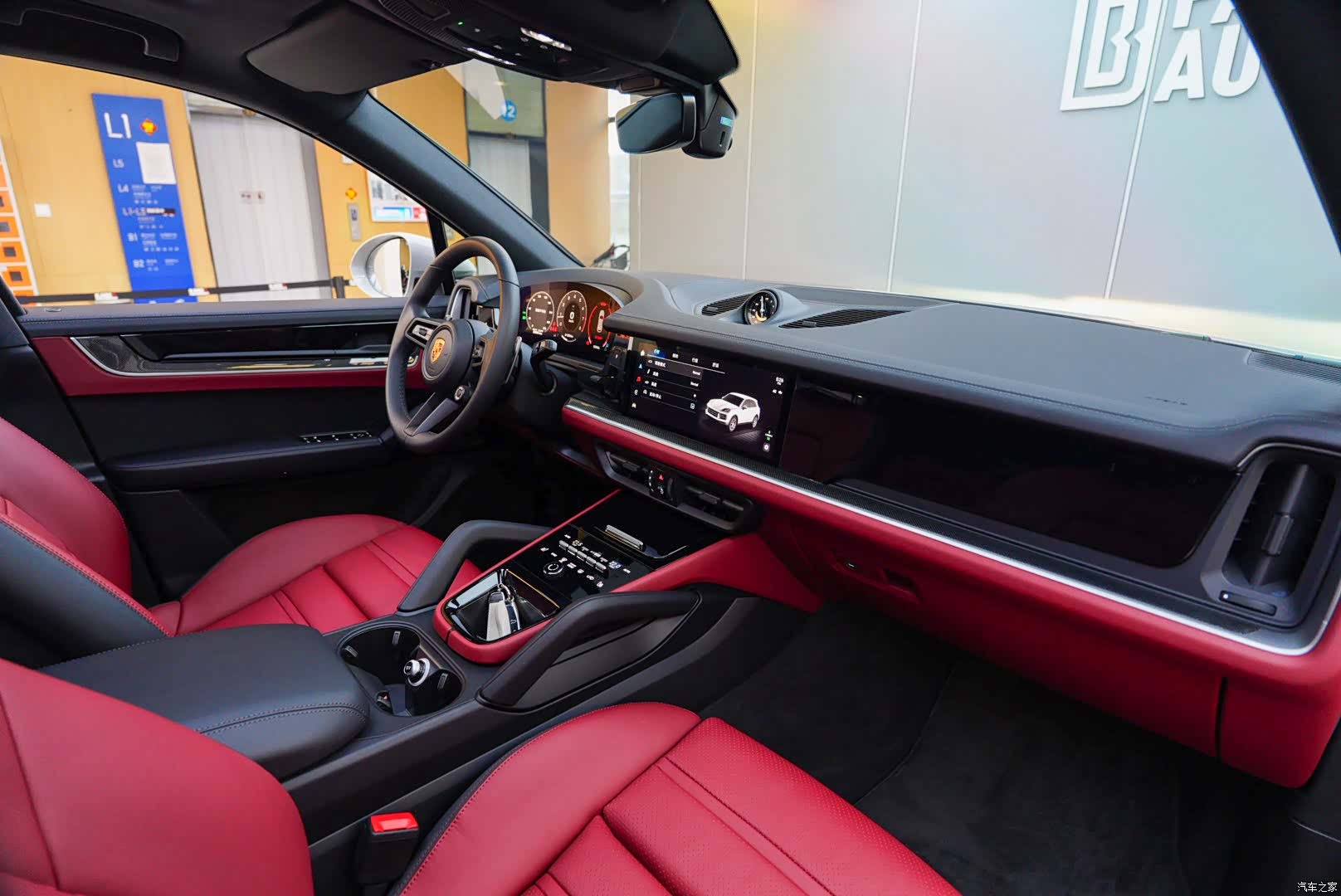 Porsche Cayenne, 2024 9