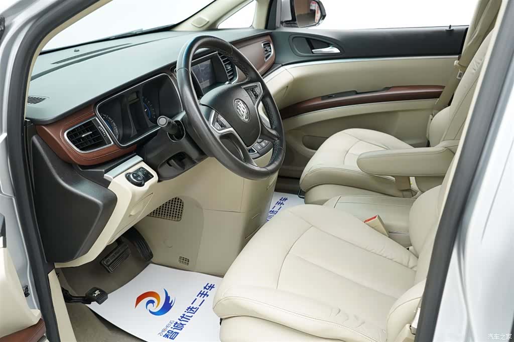 Buick GL8, 2014 все фото