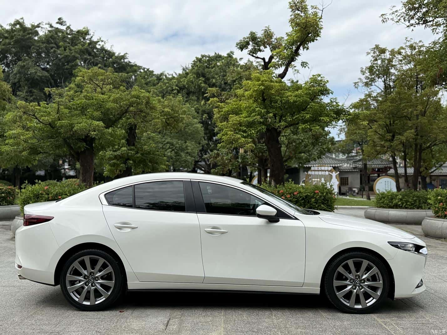 Mazda Mazda3, 2020 все фото