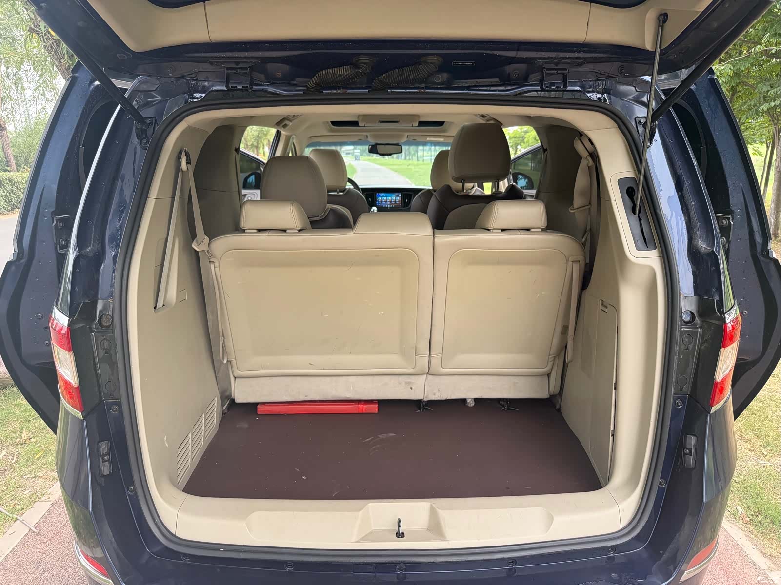 Buick GL8, 2014 13