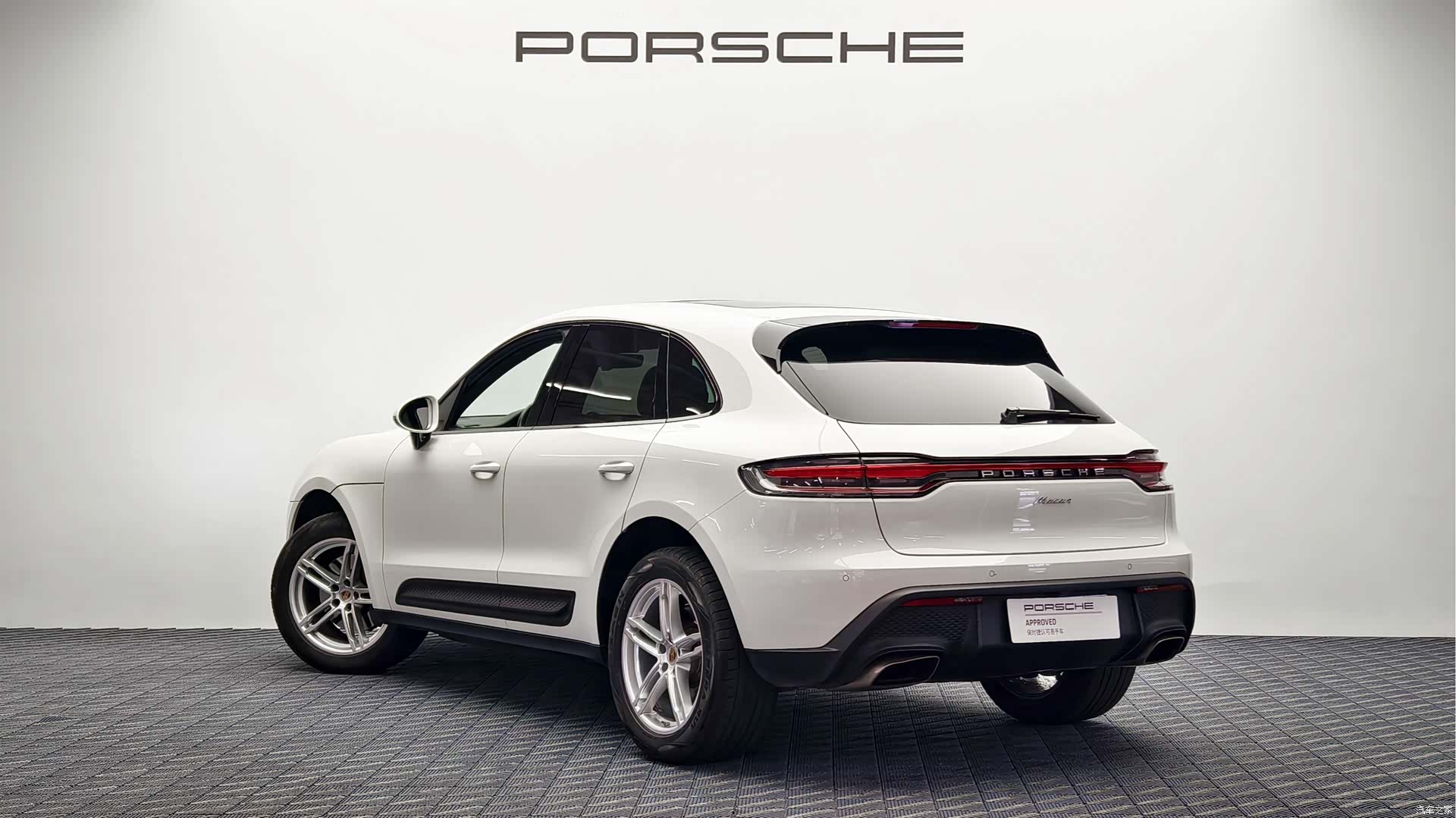 Porsche Macan, 2024 3