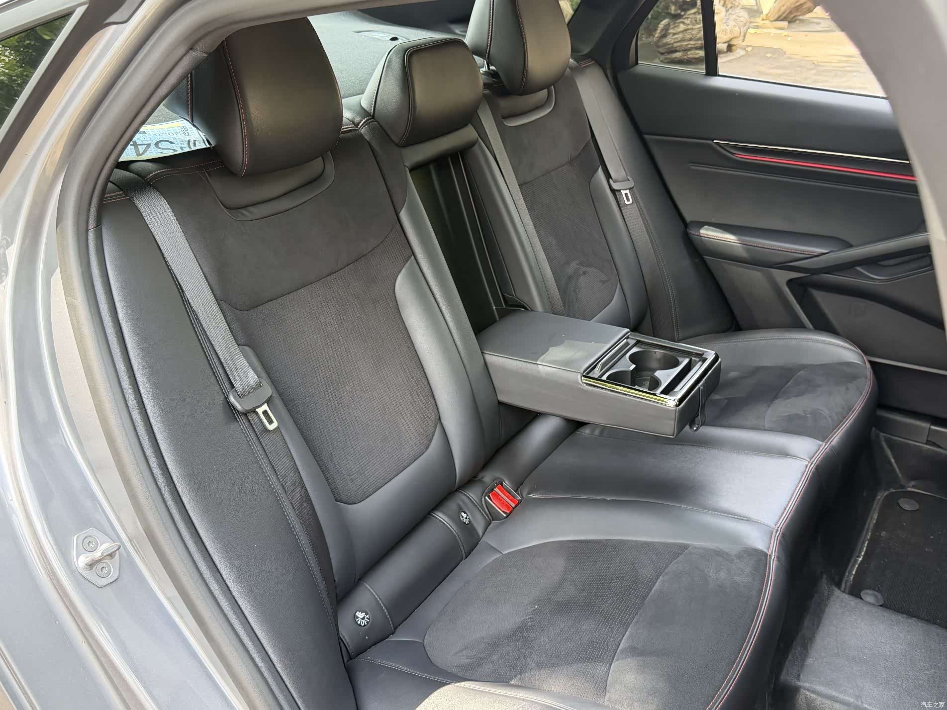 Ford Mondeo, 2022 18