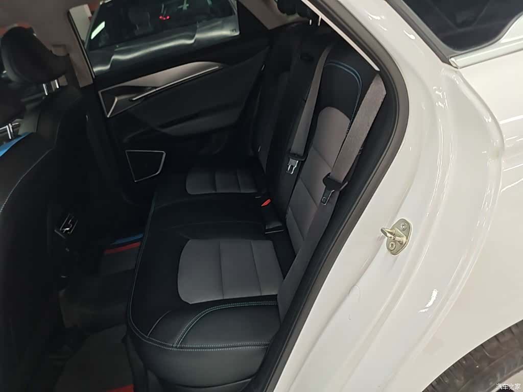 Geely G6, 2023 13