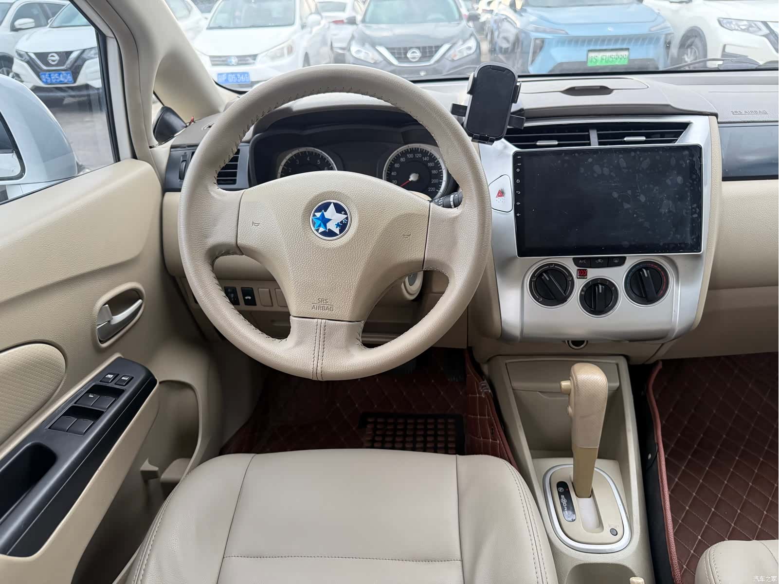 Nissan D50, 2015 8