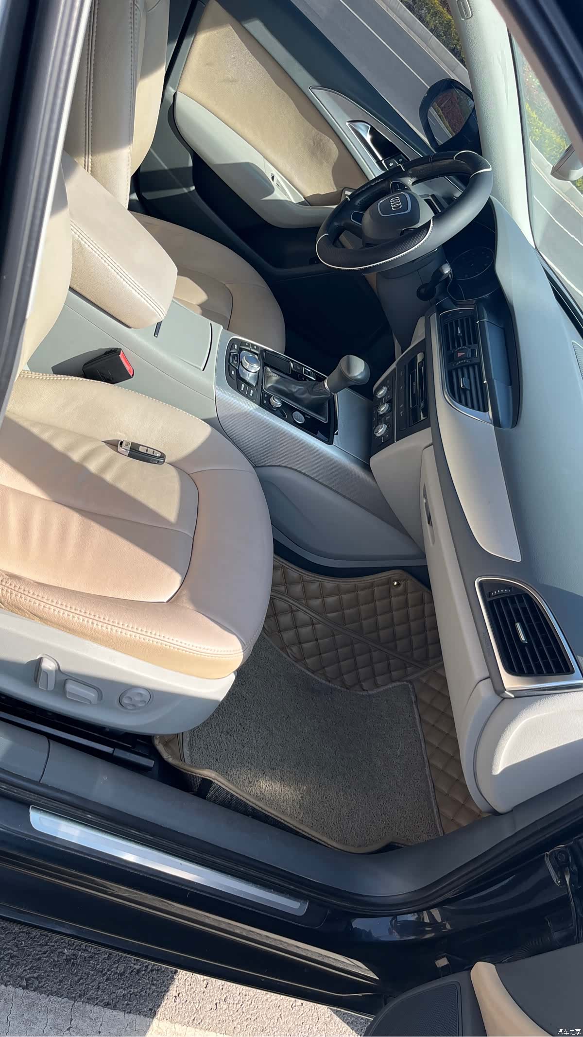 Audi A6L, 2013 17
