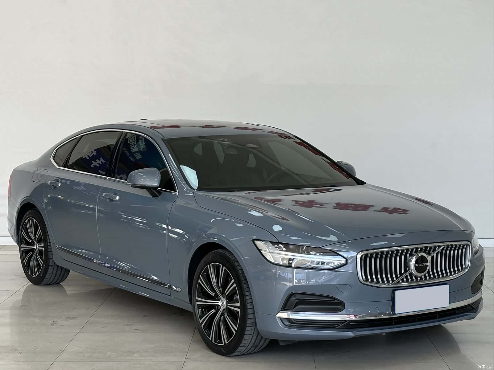 Volvo S90, 2022 3