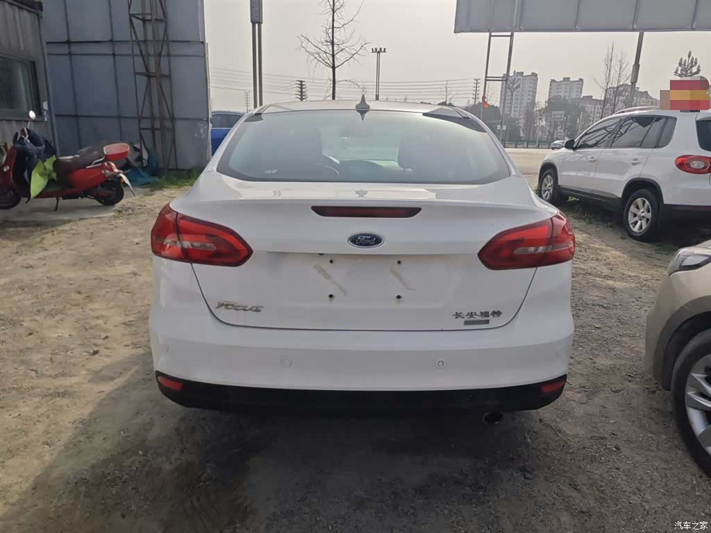 Ford Focus, 2016 4