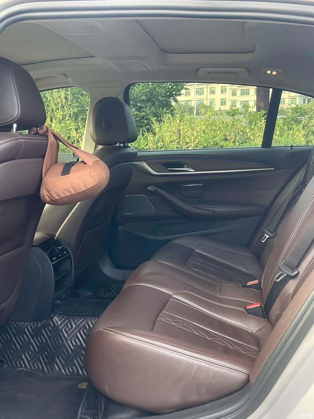 BMW 5 Series, 2017 все фото
